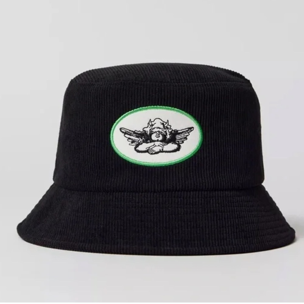 NWOT Boys Lie UO Exclusive Corduroy Bucket Hat